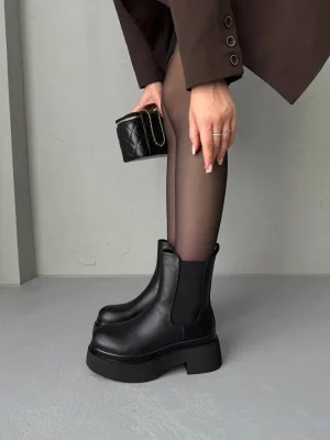 Auliniai Etura